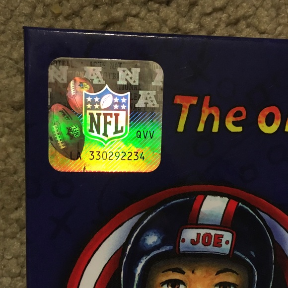 Dallas Cowboys “Find Joe Journeyman” book - Picture 3 of 7